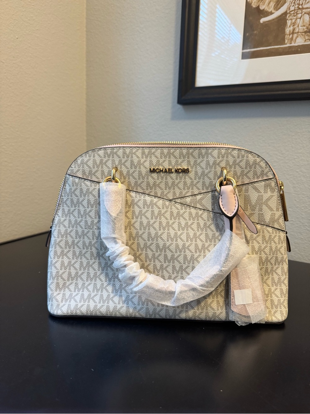Michael Kors Med Saffiano Leather Dome Satchel Vanilla Pink Crossbody